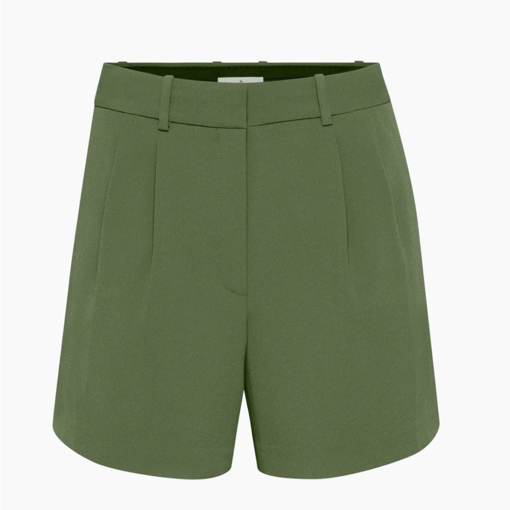 Babaton Pleated Mid-Thigh Short in Sencha Green